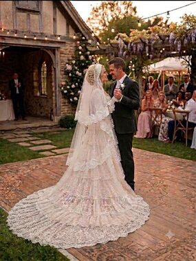 Vintage Bridallure Alfred Angelo Lace Wedding Dress Sz 10 Veil 7119